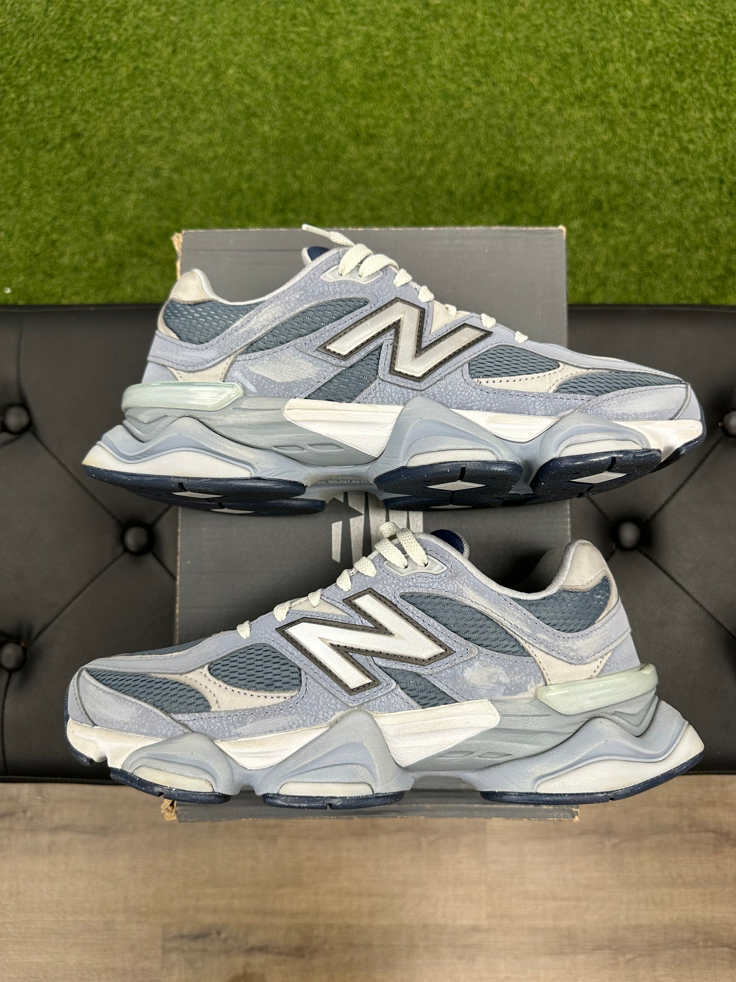 New Balance 9060 Moon Daze - Size 9 (U)
