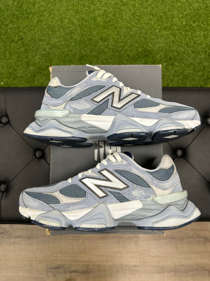 New Balance 9060 Moon Daze - Size 9 (U)