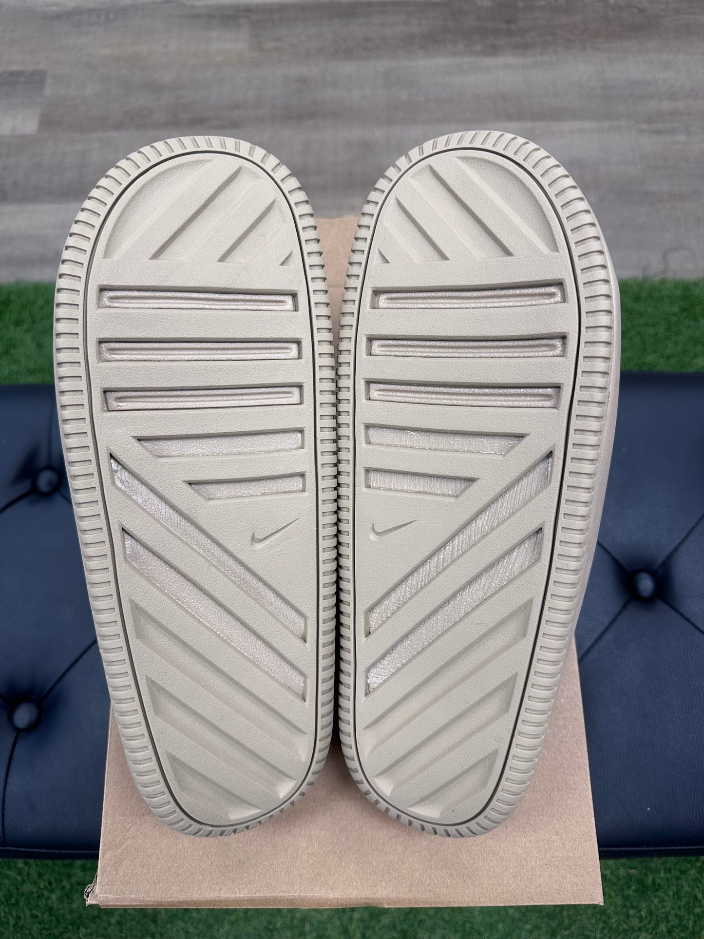 Nike Calm 2.0 Slide Linen - Size 12