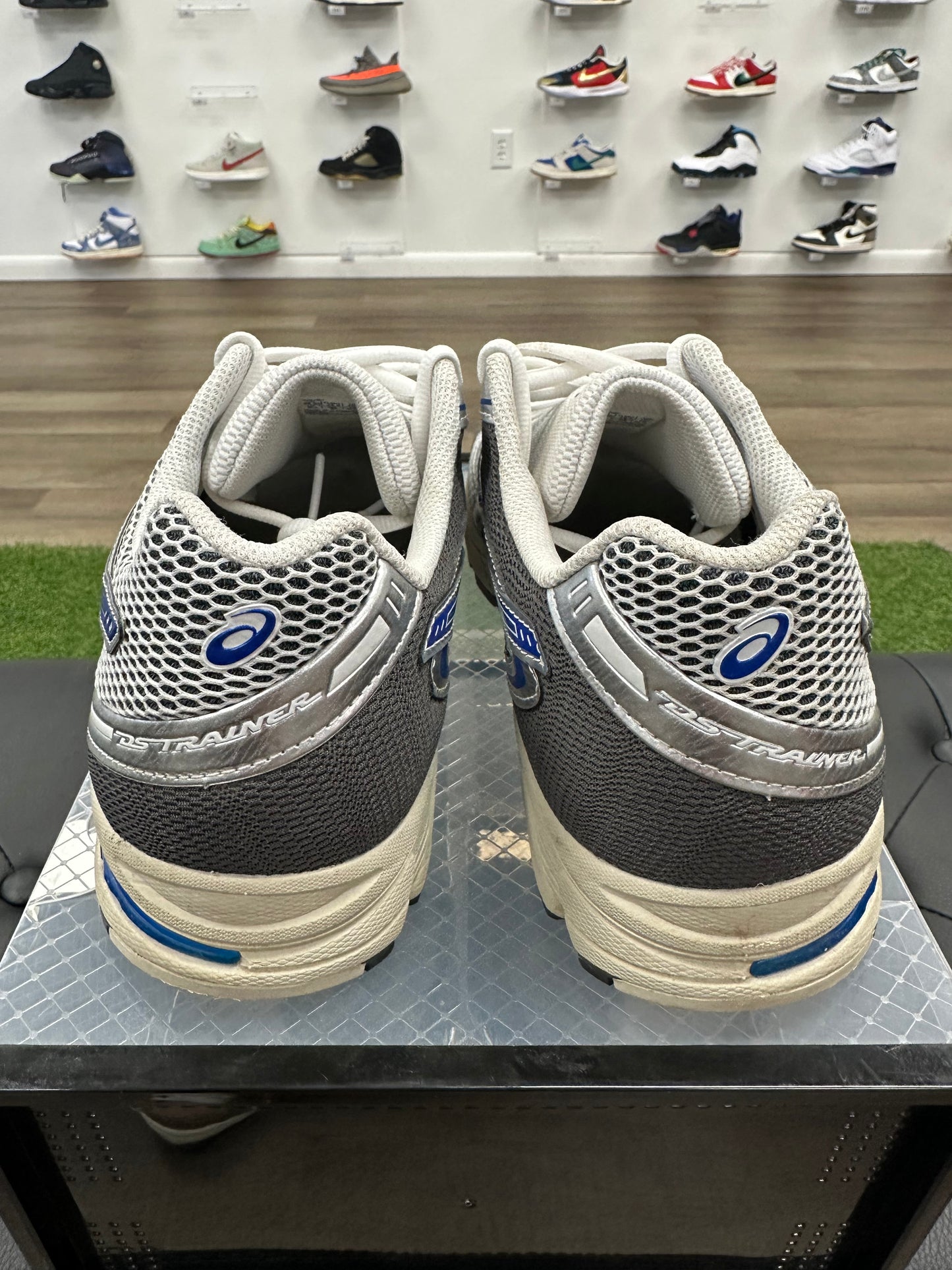 ASICS Gel-DS Trainer 14 White Blue - Size 10.5 (U)