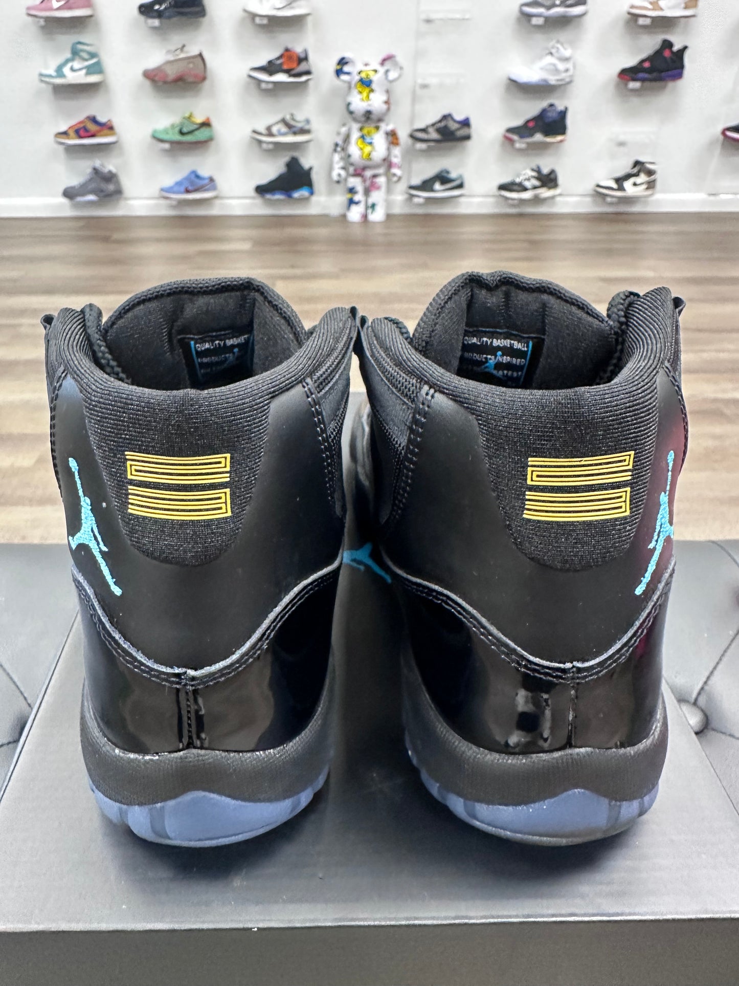 Jordan 11 Retro Gamma Blue (2025) - Size 8 (U)