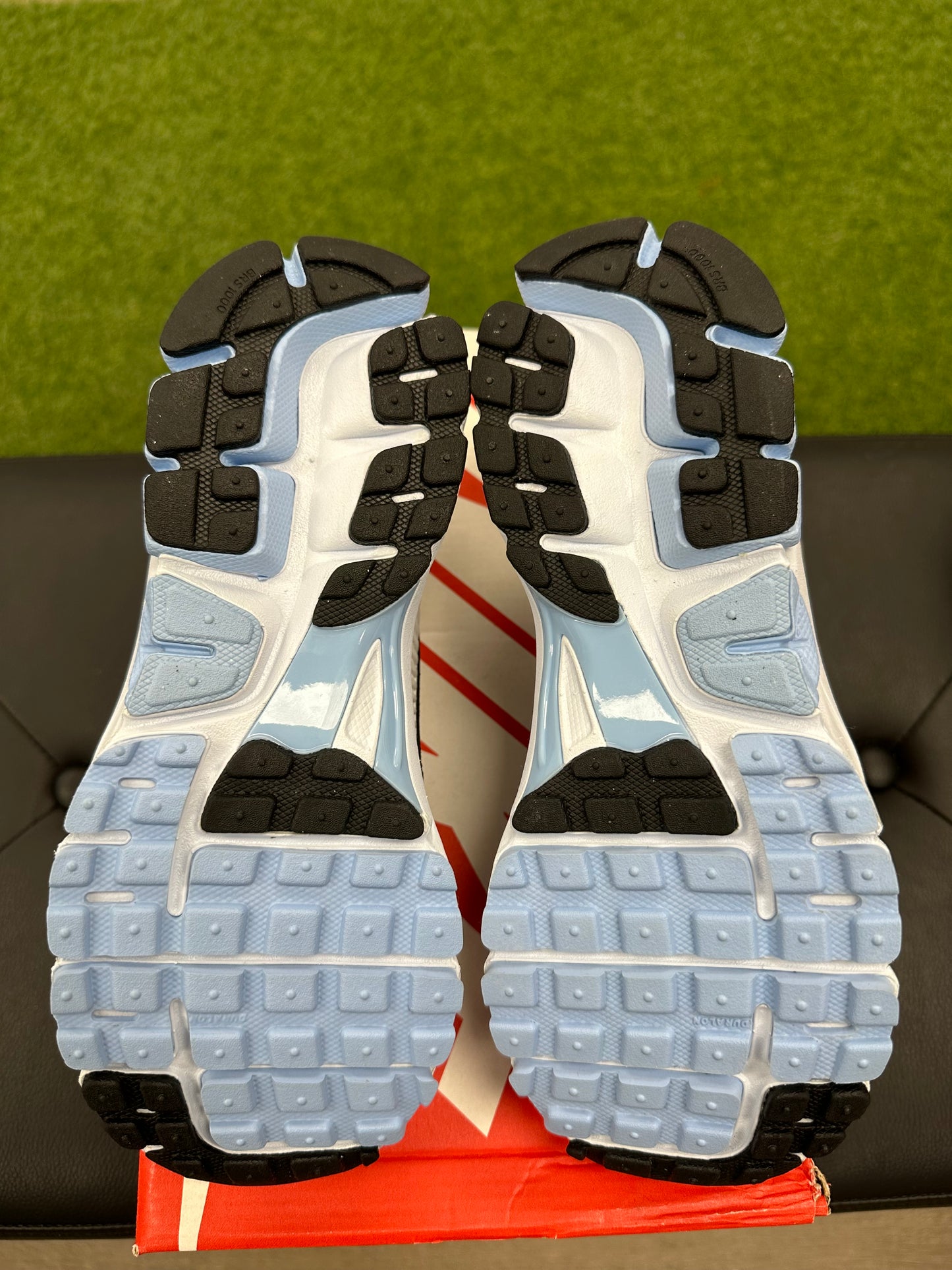 Nike Zoom Vomero 5 Metallic Silver Blue Tint (Women's) - Size 7.5