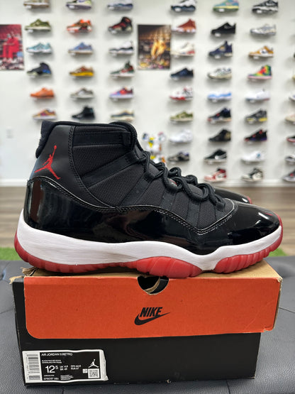 Jordan 11 Retro Playoffs Bred (2019) - Size 12.5 (U)