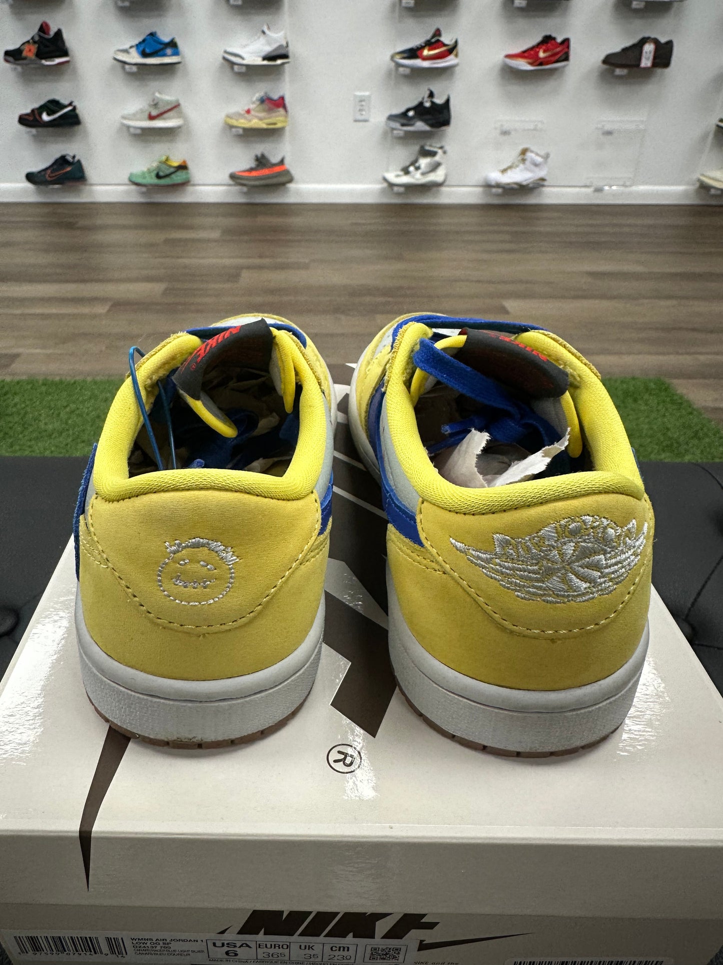 Jordan 1 Retro Low OG SP Travis Scott Canary (Women's) - Size 6W (U)