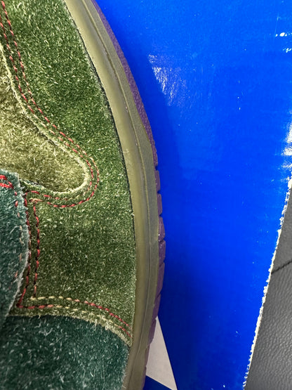 Nike SB Dunk High Skunk 420