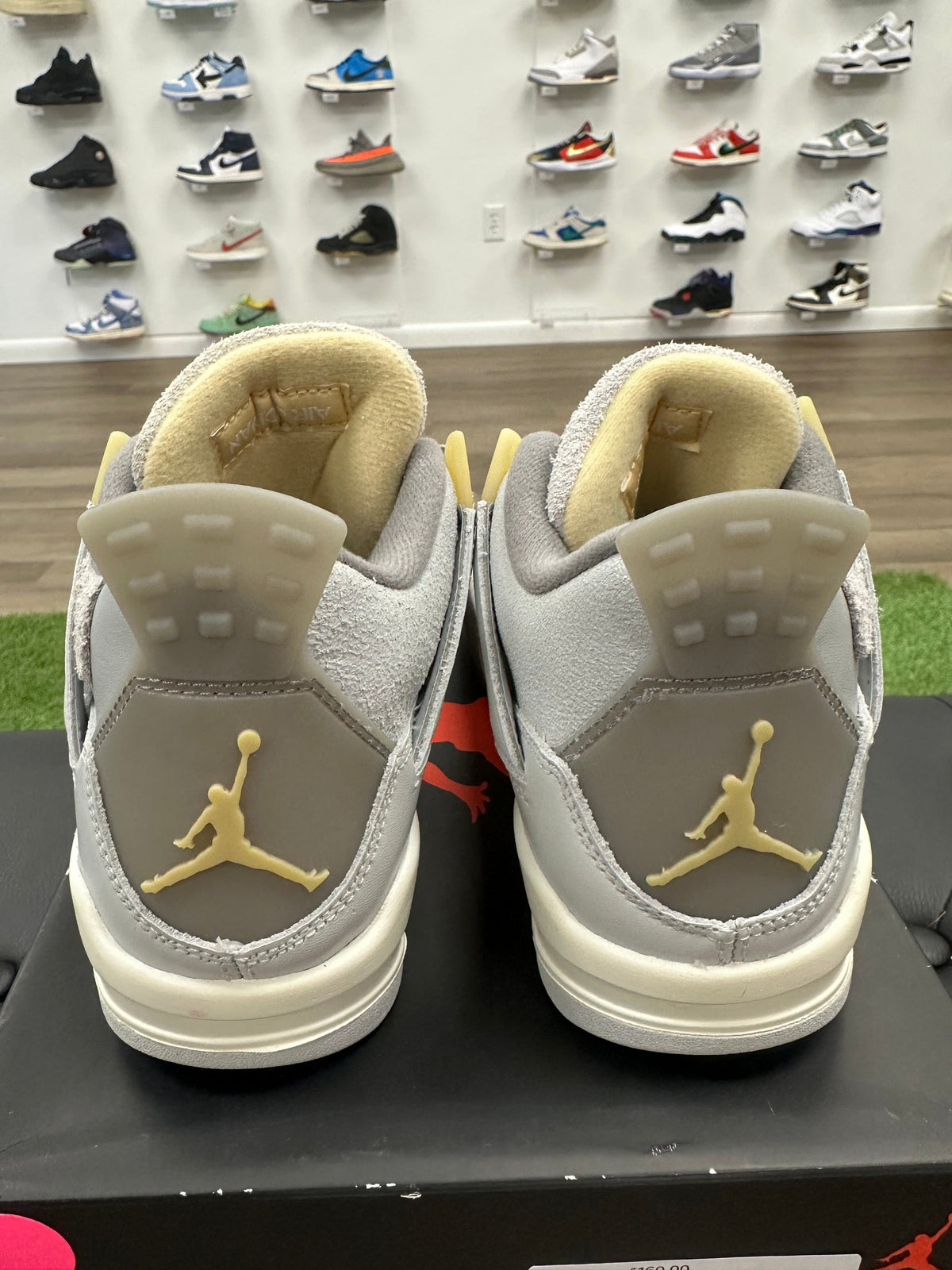 Jordan 4 Retro SE Craft Photon Dust (GS)