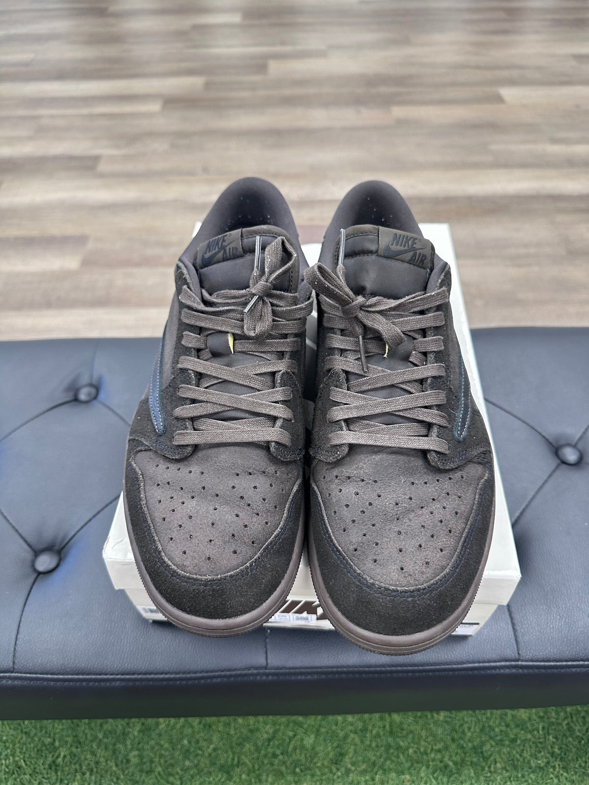 Jordan 1 Retro Low OG SP Travis Scott Velvet Brown