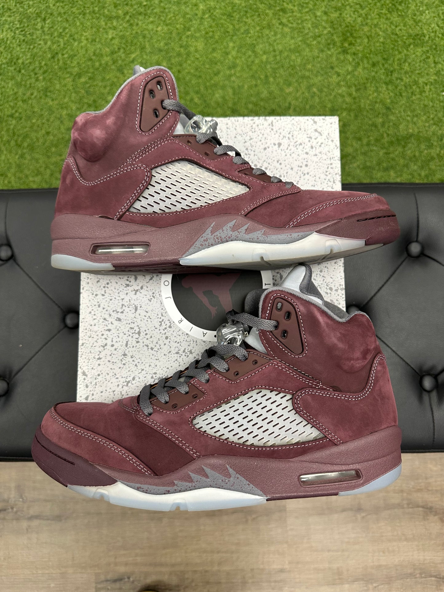 Jordan 5 Retro Burgundy (2023) - Size 12 (U)