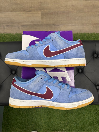 Nike SB Dunk Low Philadelphia Phillies - Size 11 (U)