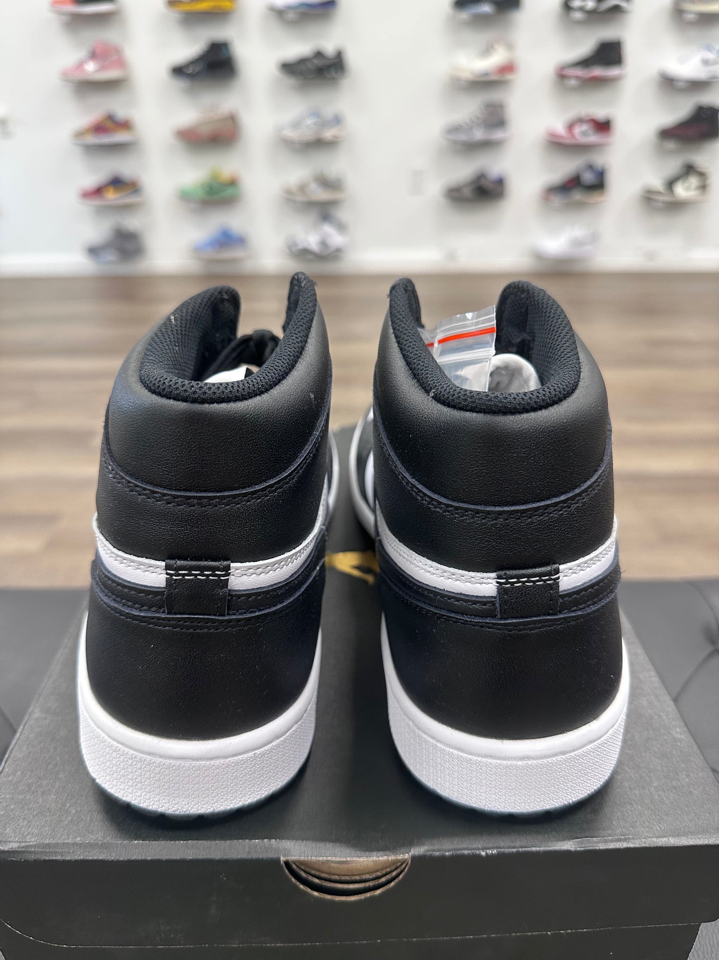 Jordan 1 Retro High Golf Black White - Size 12