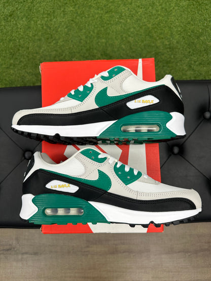 Nike Air Max 90 Malachite - Size 10