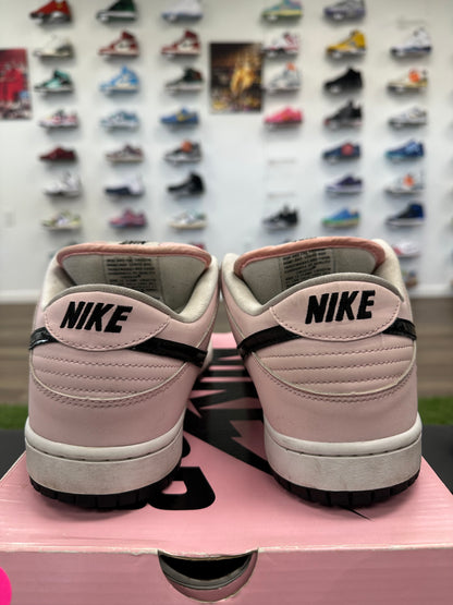 Nike SB Dunk Low Pink Box - Mens (U10)