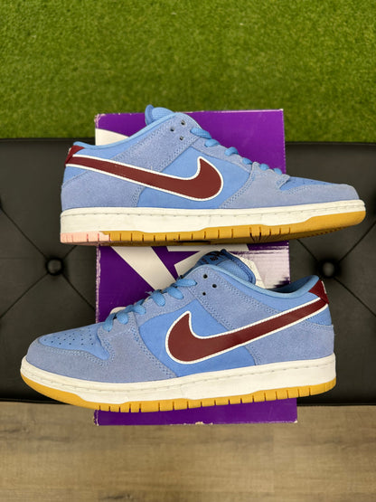 Nike SB Dunk Low Philadelphia Phillies