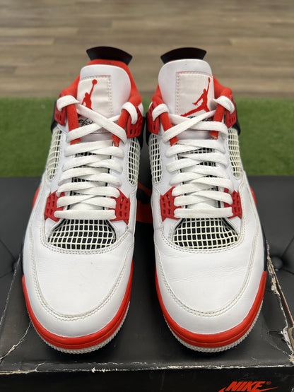 Jordan 4 Retro Fire Red (2020) - Size 9 (U)