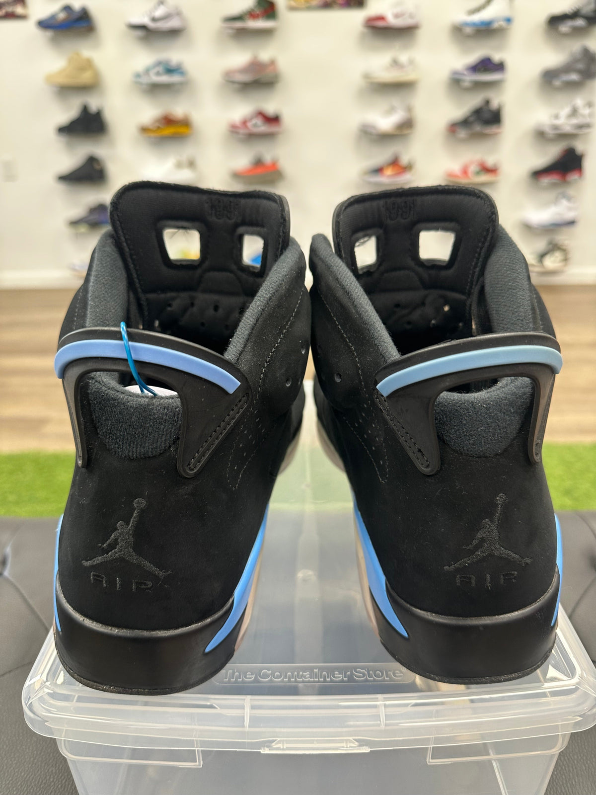 Jordan 6 Retro UNC