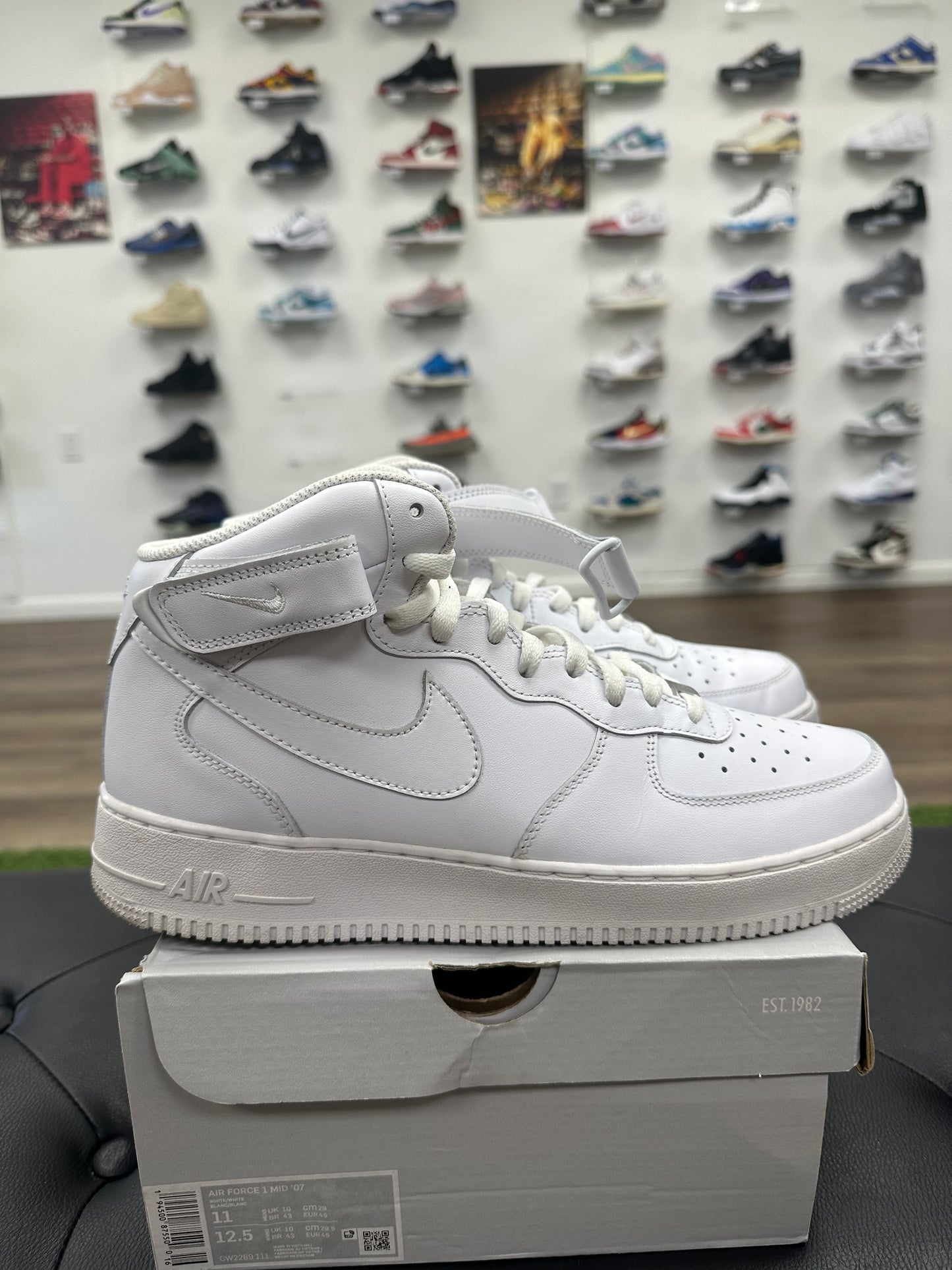 Nike Air Force 1 Mid '07 White - Size 11 (U)
