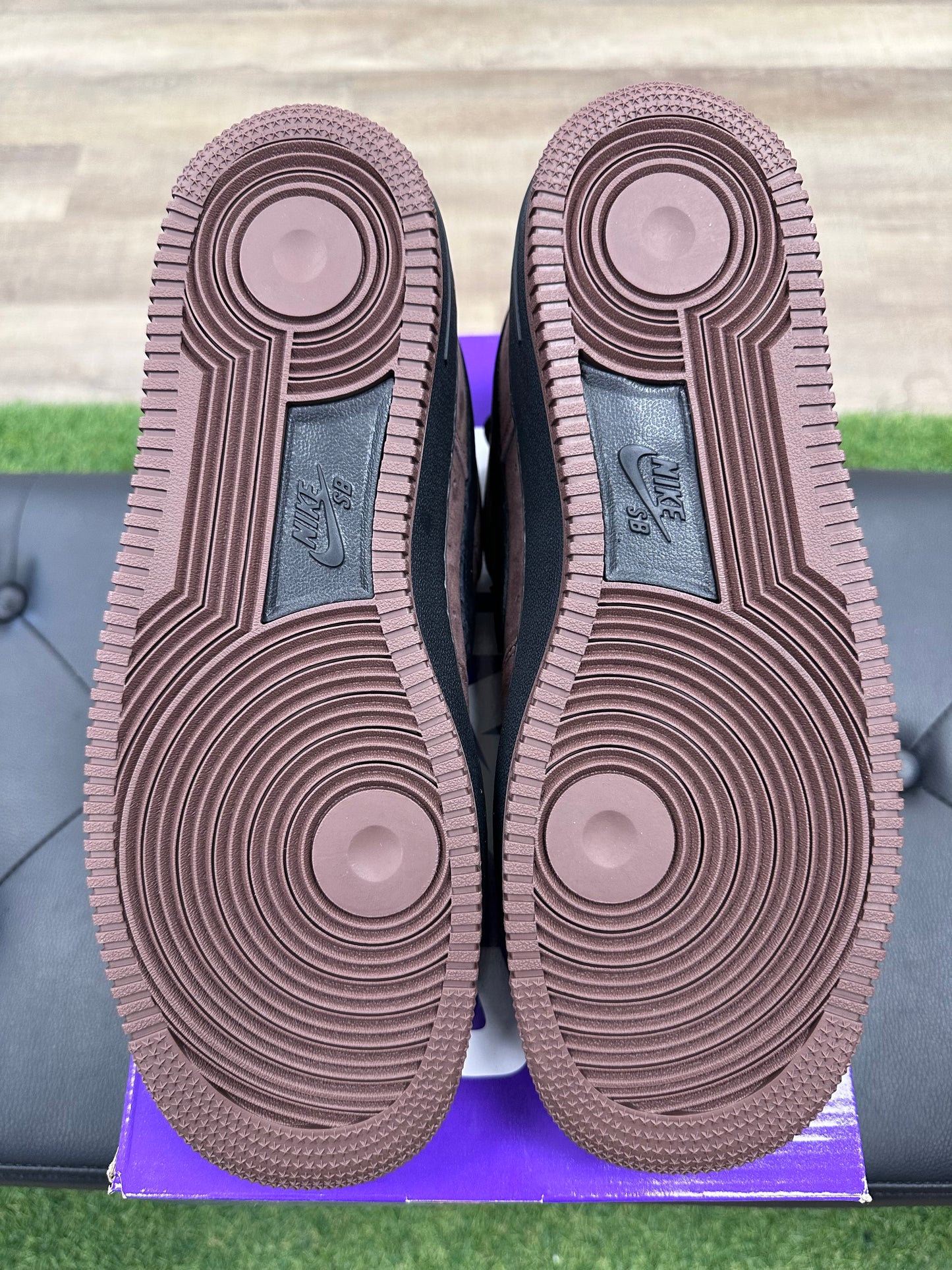 Nike SB Air Force 1 Low Light Chocolate Black - Size 11