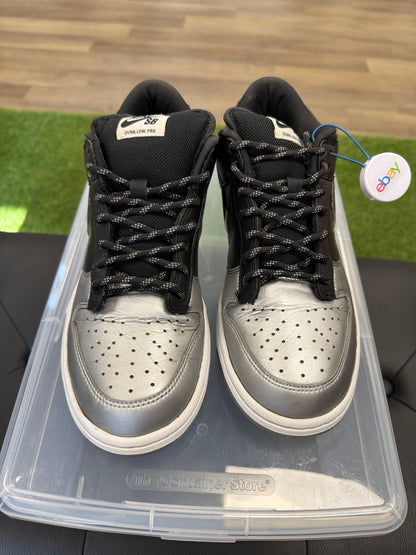 Nike SB Dunk Low Supreme Jewel Swoosh Silver