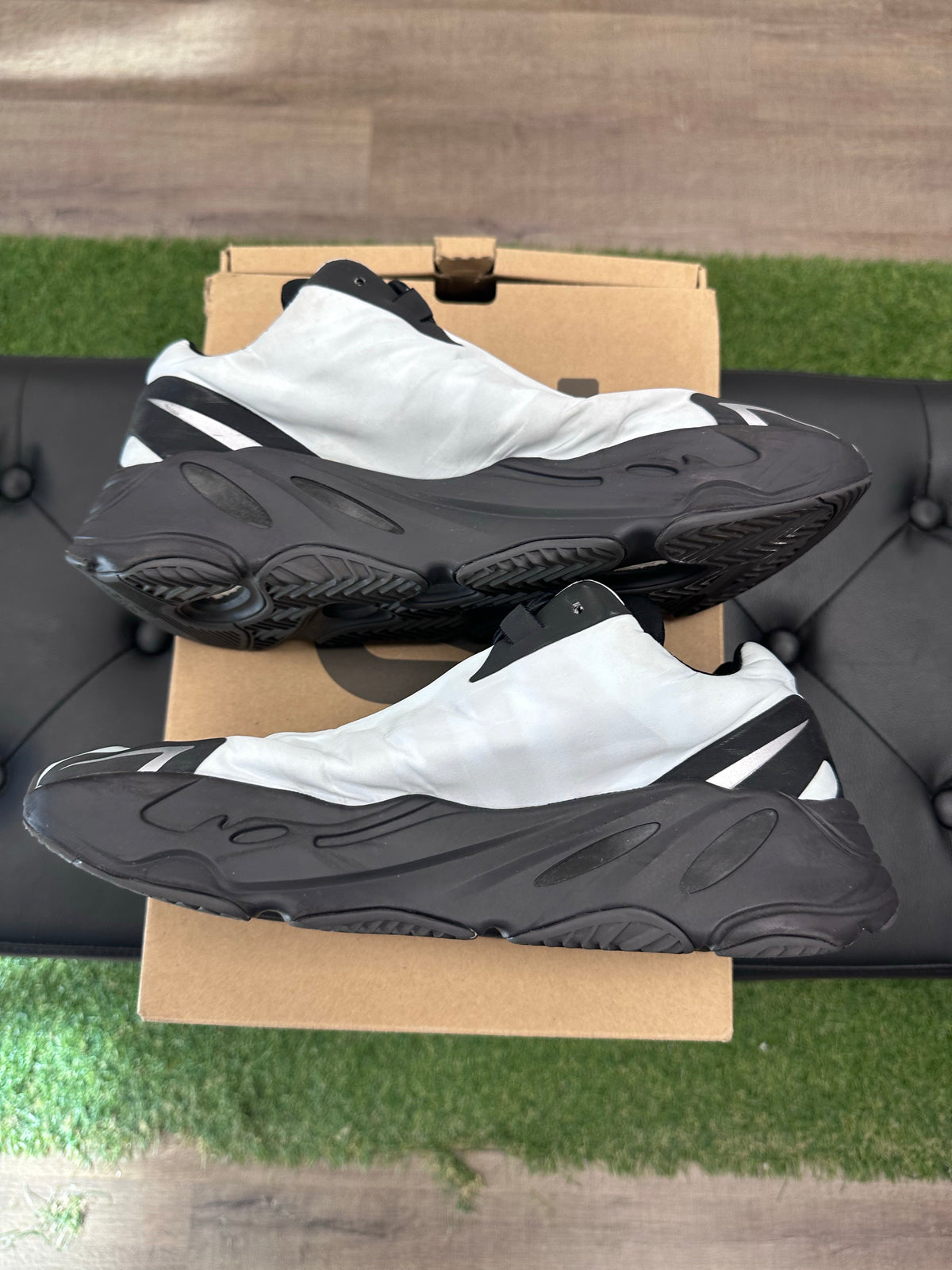 adidas Yeezy Boost 700 MNVN Blue Tint