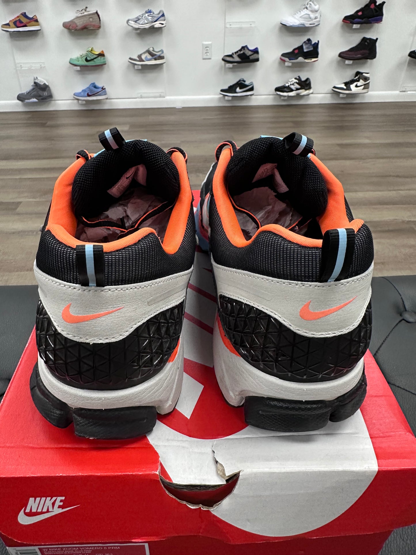 Nike Zoom Vomero 5 Blue Glaze Total Orange - Size 12 (U)