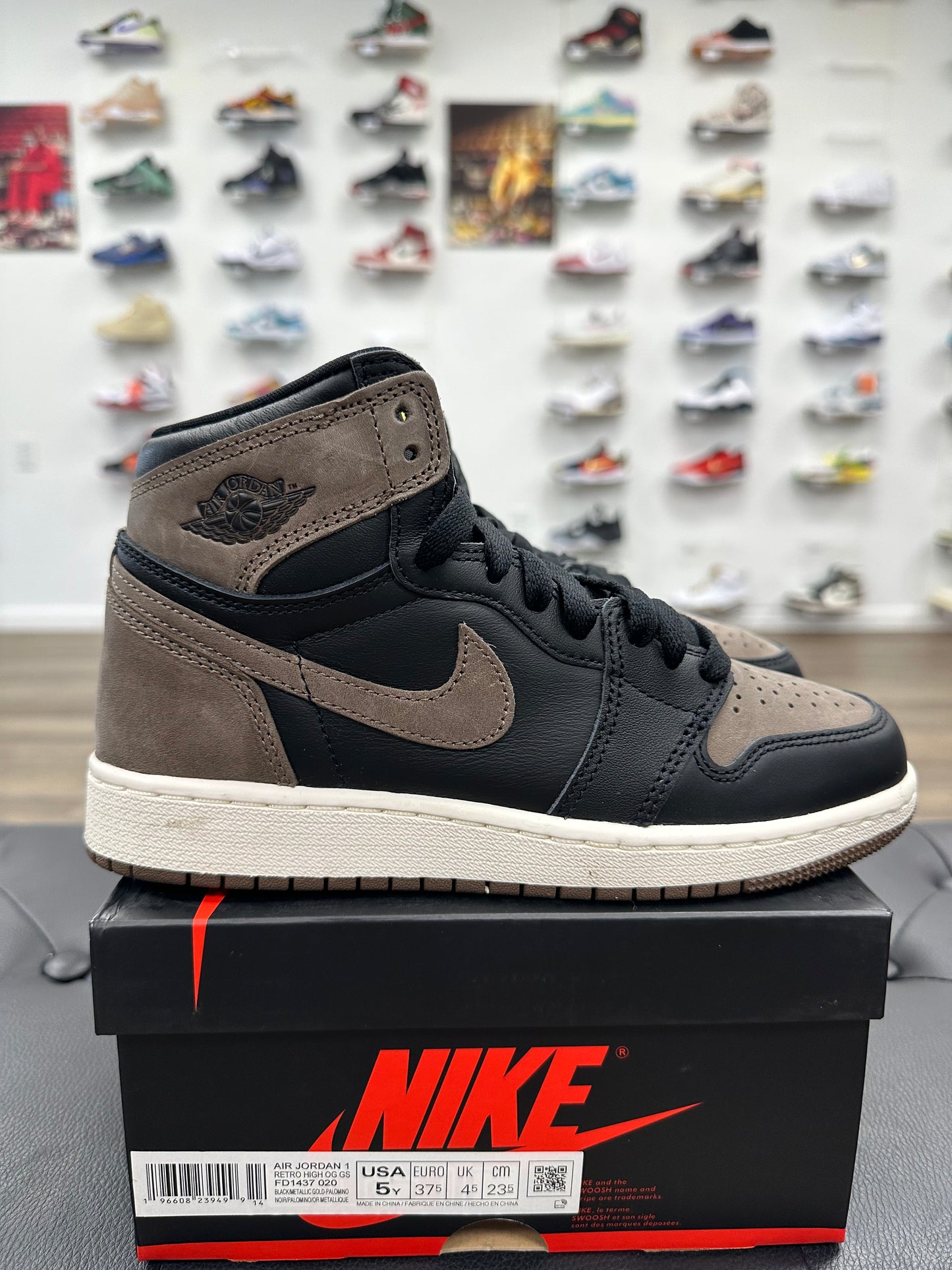 Jordan 1 Retro High OG Palomino (GS) - Size 5 (U)