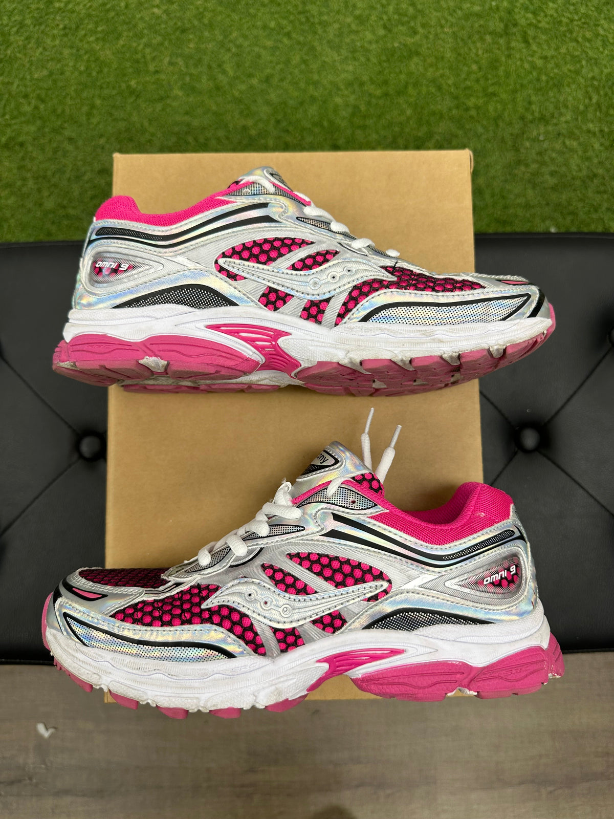 Saucony ProGrid Omni 9 Microchip