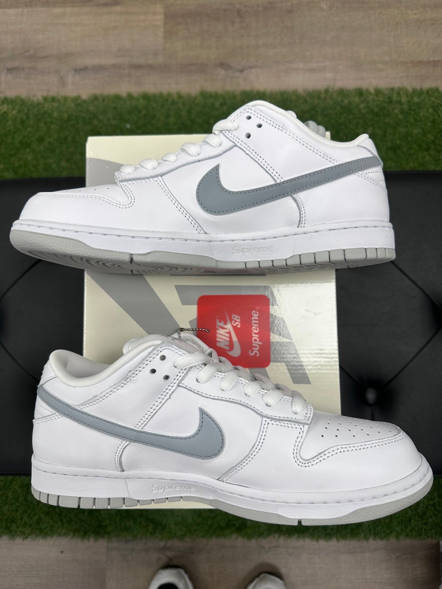 Nike SB Dunk Low Supreme 94 White Metallic Silver - Size 10