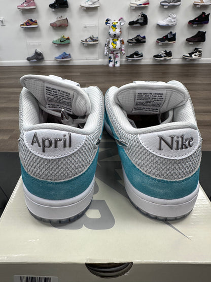Nike SB Dunk Low April Skateboards - Size 9.5 (U)