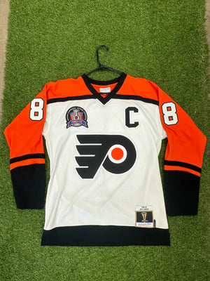 Eric Lindros Philadelphia Flyers 1996-97 White Power Play Player Jersey - Size Medium (U)