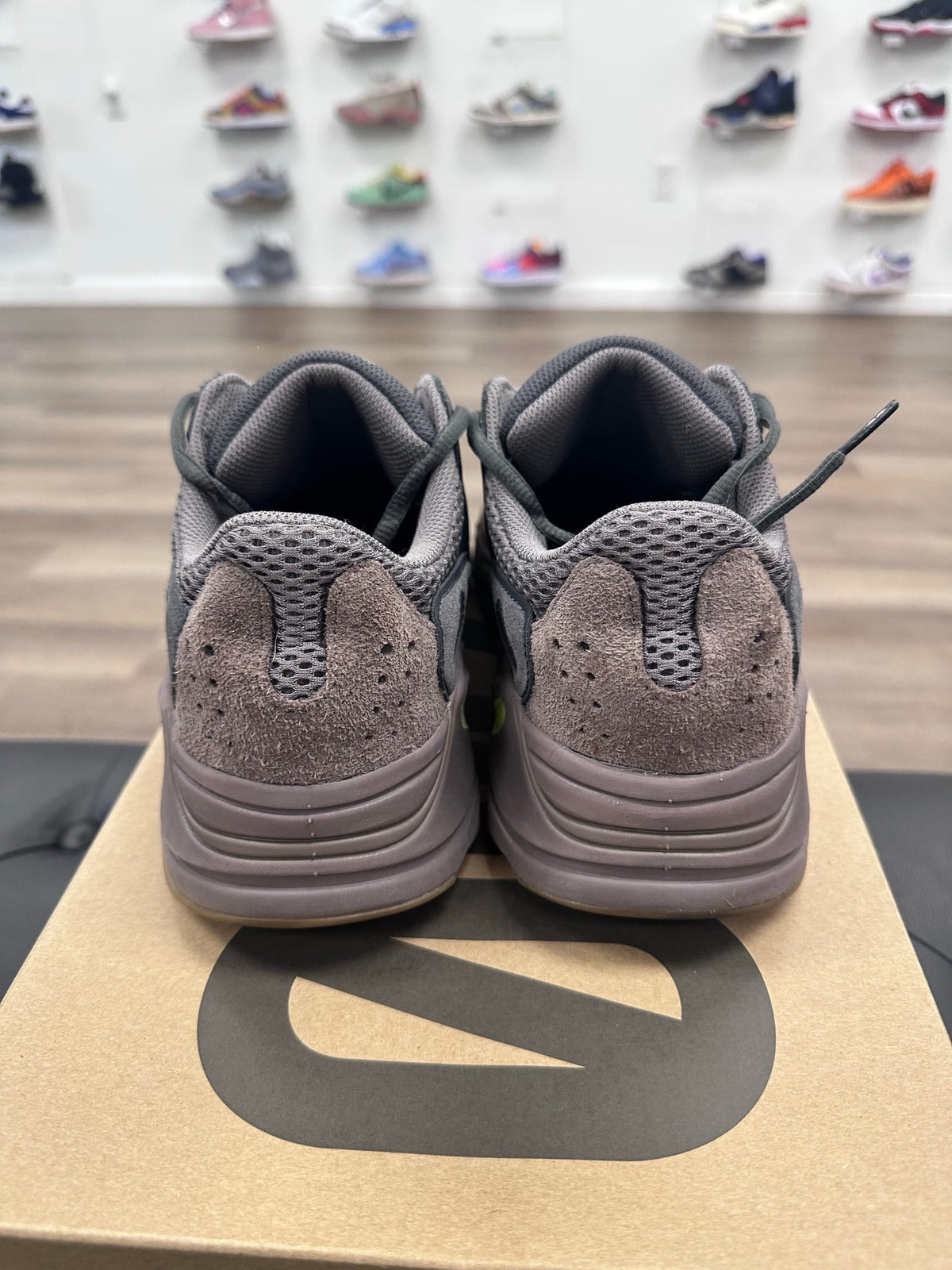 adidas Yeezy Boost 700 Mauve