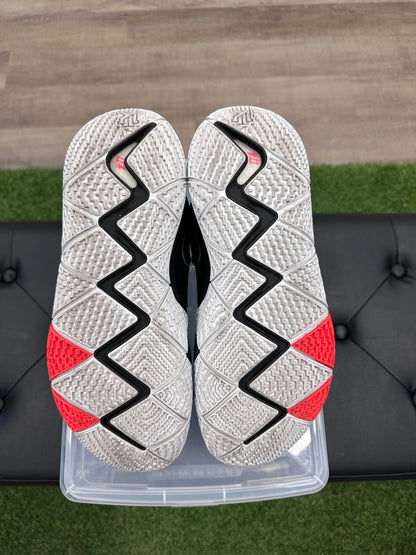Nike Kyrie 4 Think 16 - Size 12 (U)