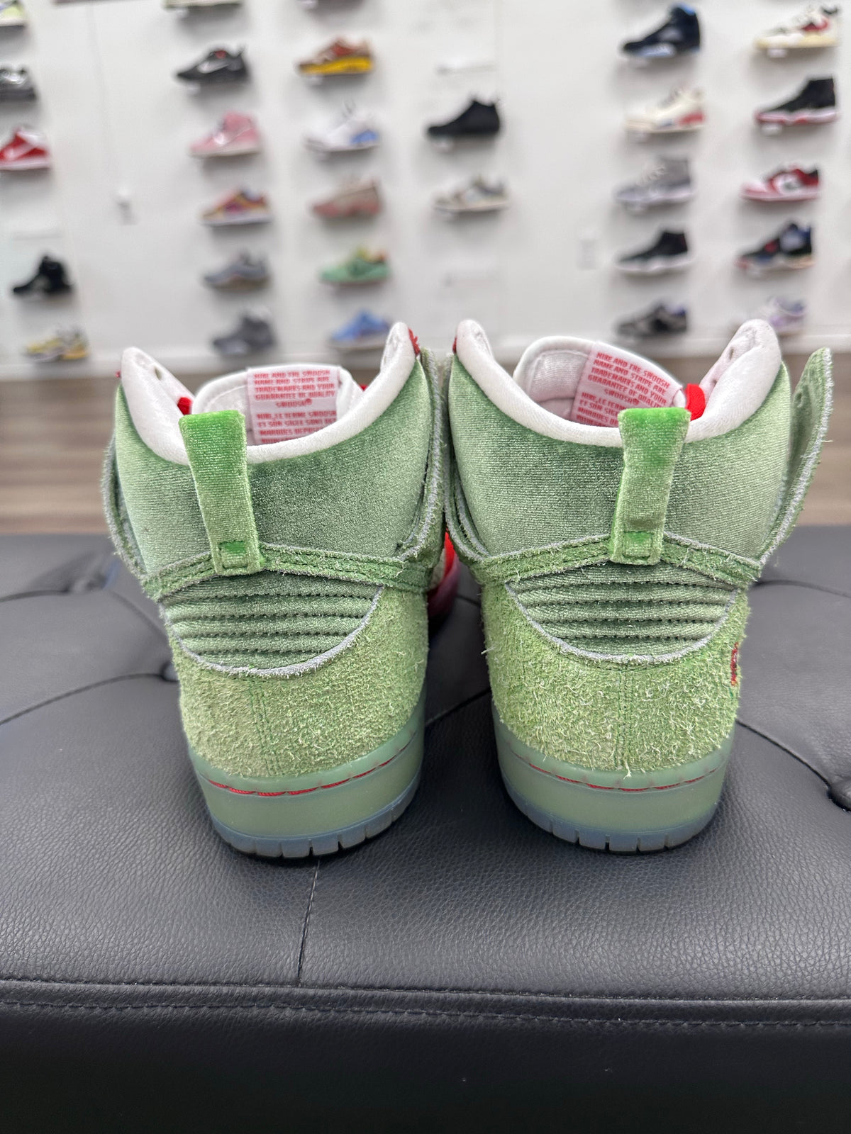 Nike SB Dunk High Strawberry Cough