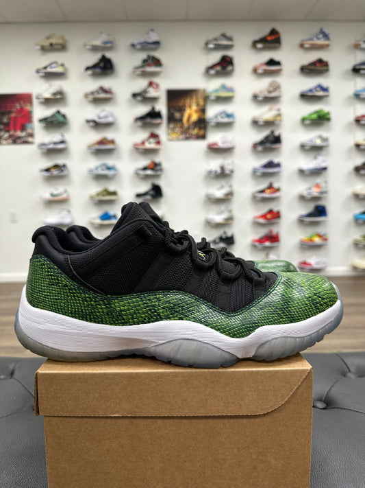 Jordan 11 Retro Low Green Snakeskin - Mens (U11.5)