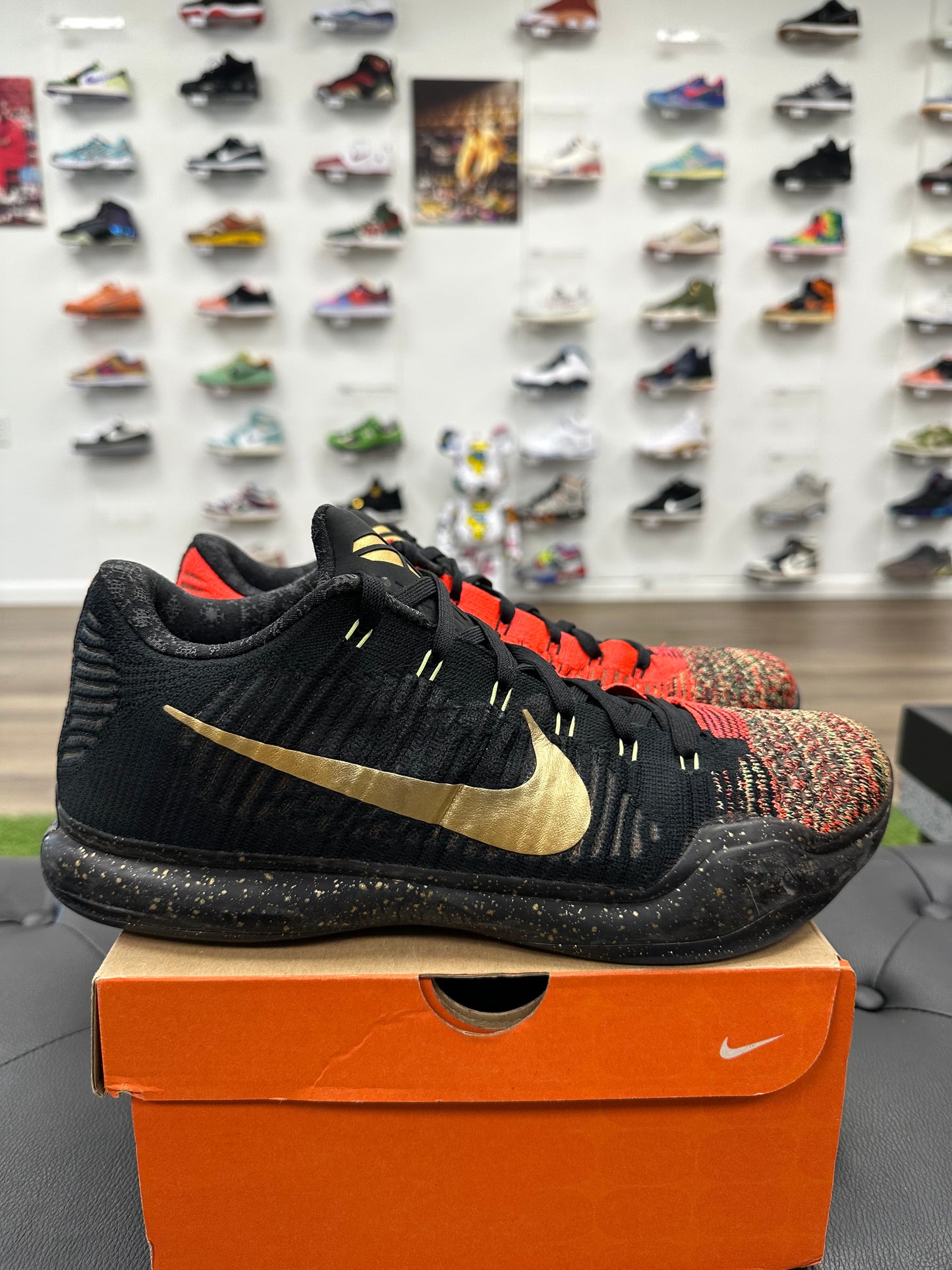 Nike Kobe 10 Elite Christmas - Size 11.5 (U)
