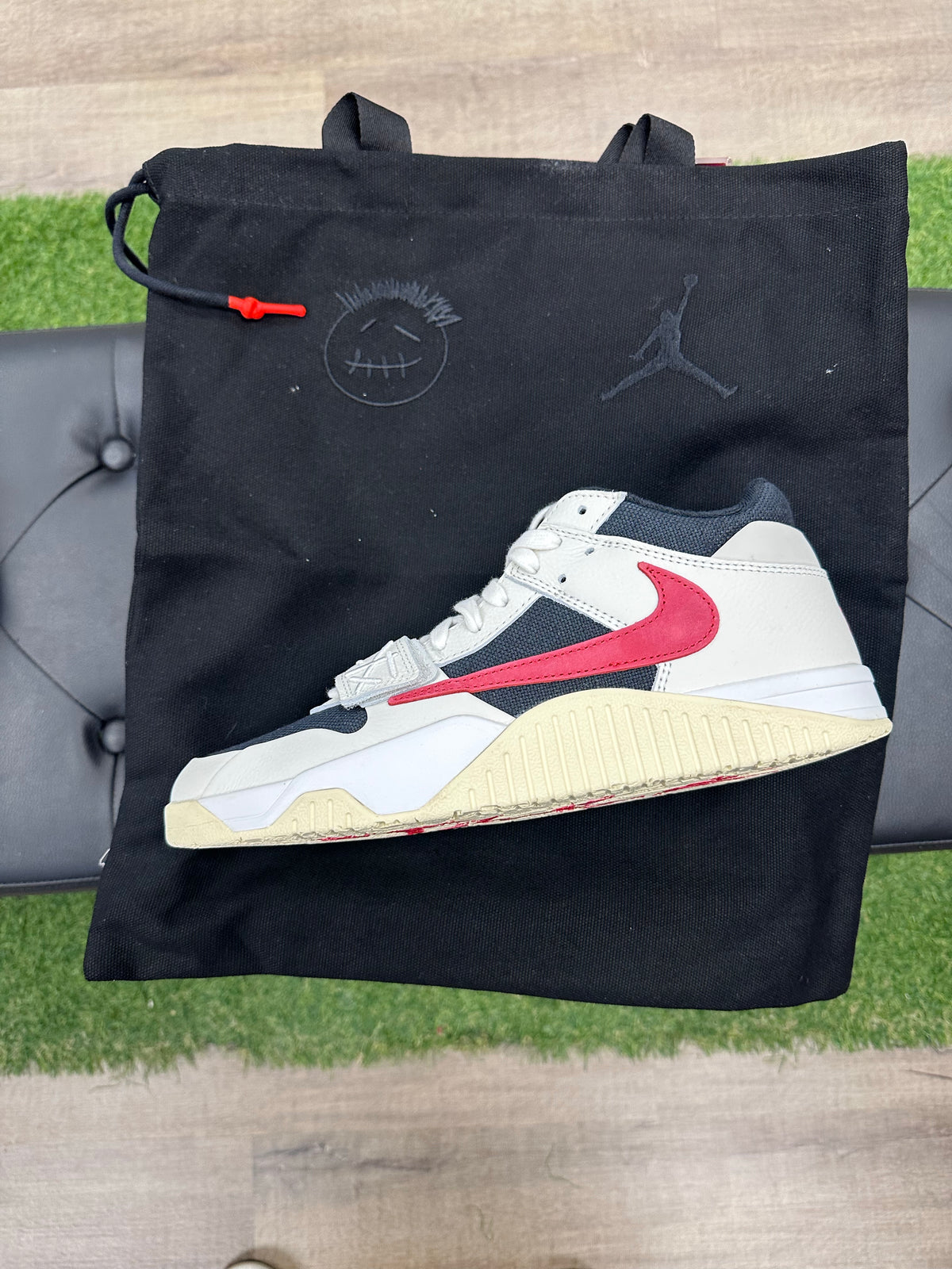 Jordan Jumpman Jack TR Travis Scott University Red
