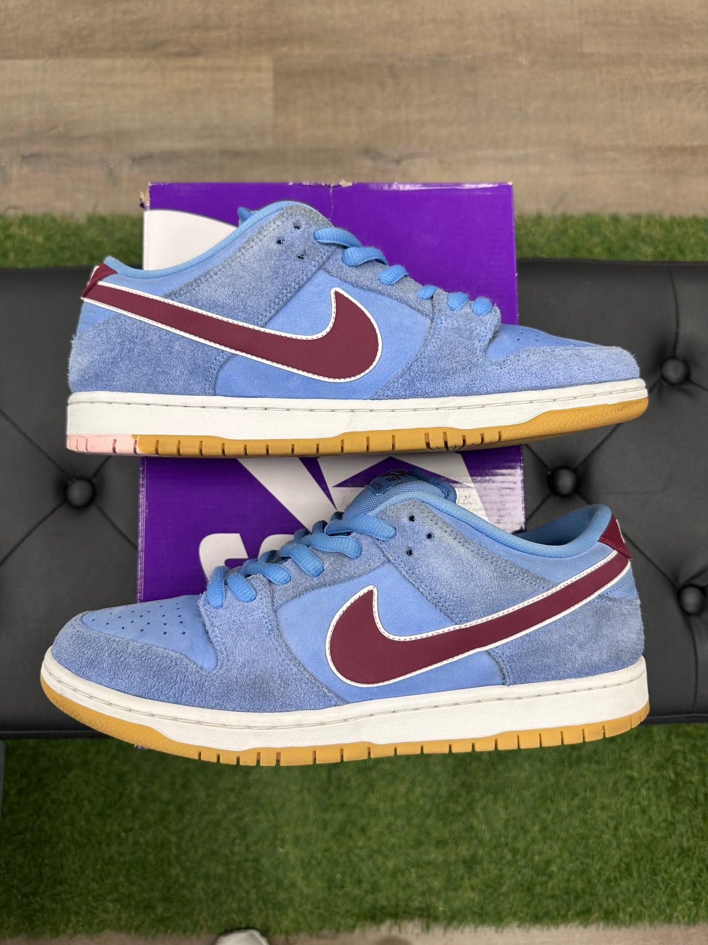 Nike SB Dunk Low Philadelphia Phillies - Size 11 (U)