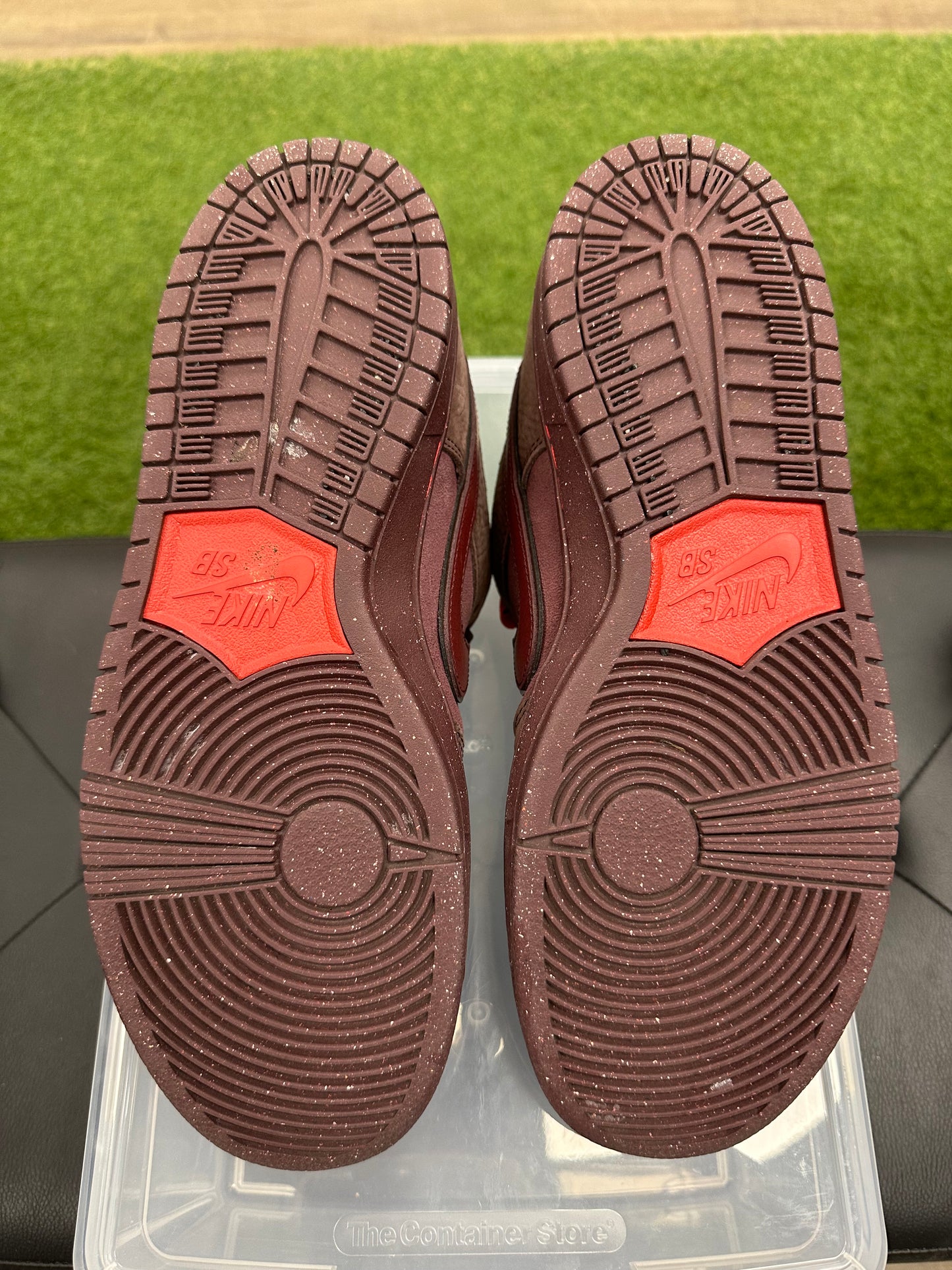 Nike SB Dunk Low City of Love Burgundy Crush - Mens (U11.5)