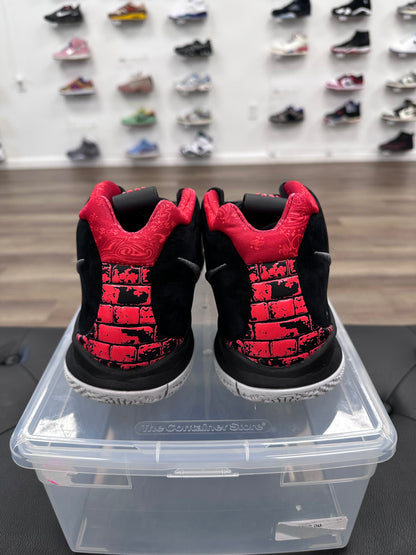 Nike Kyrie 4 Think 16 - Size 12 (U)