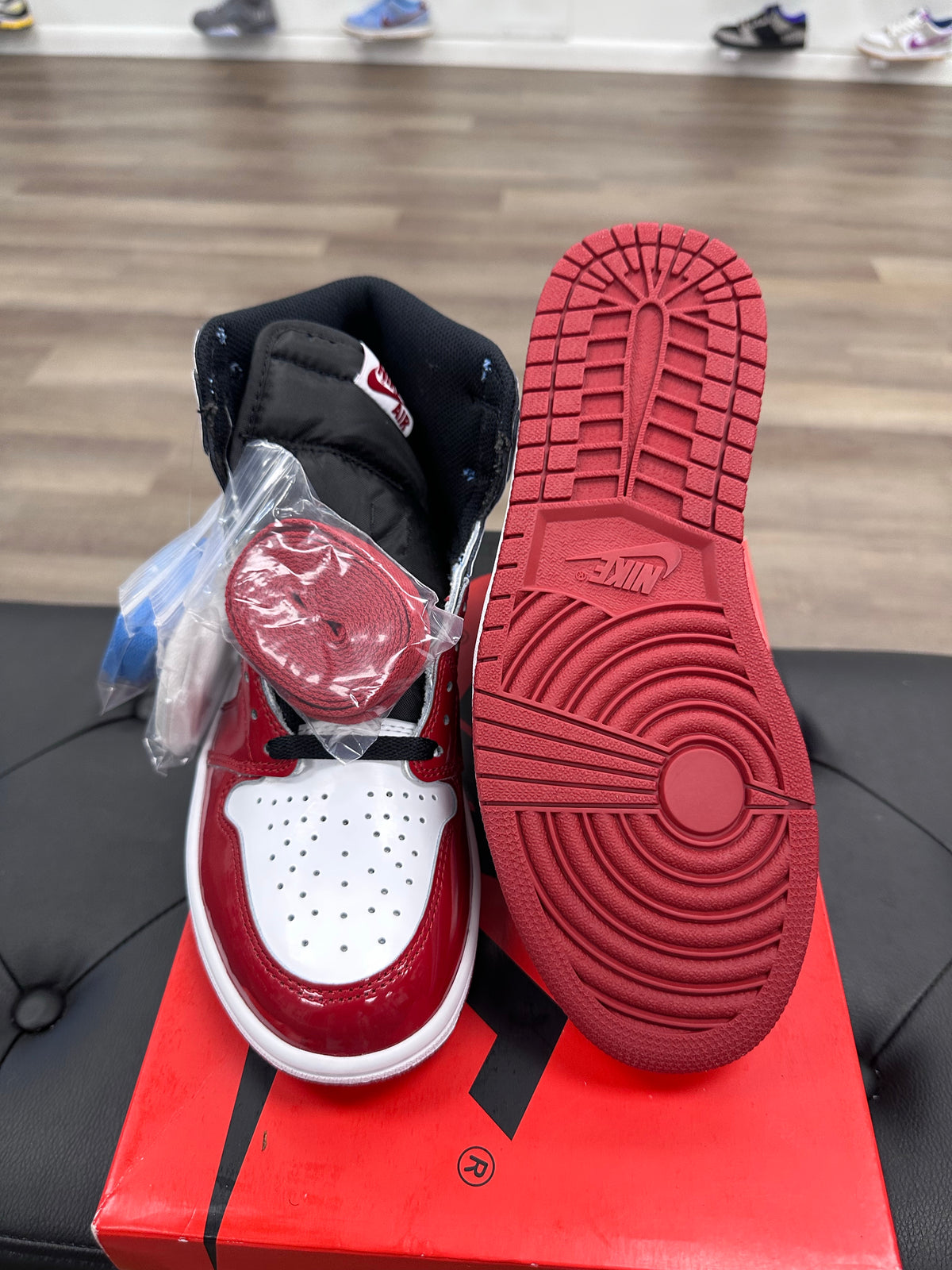 Jordan 1 Retro High Fearless UNC Chicago