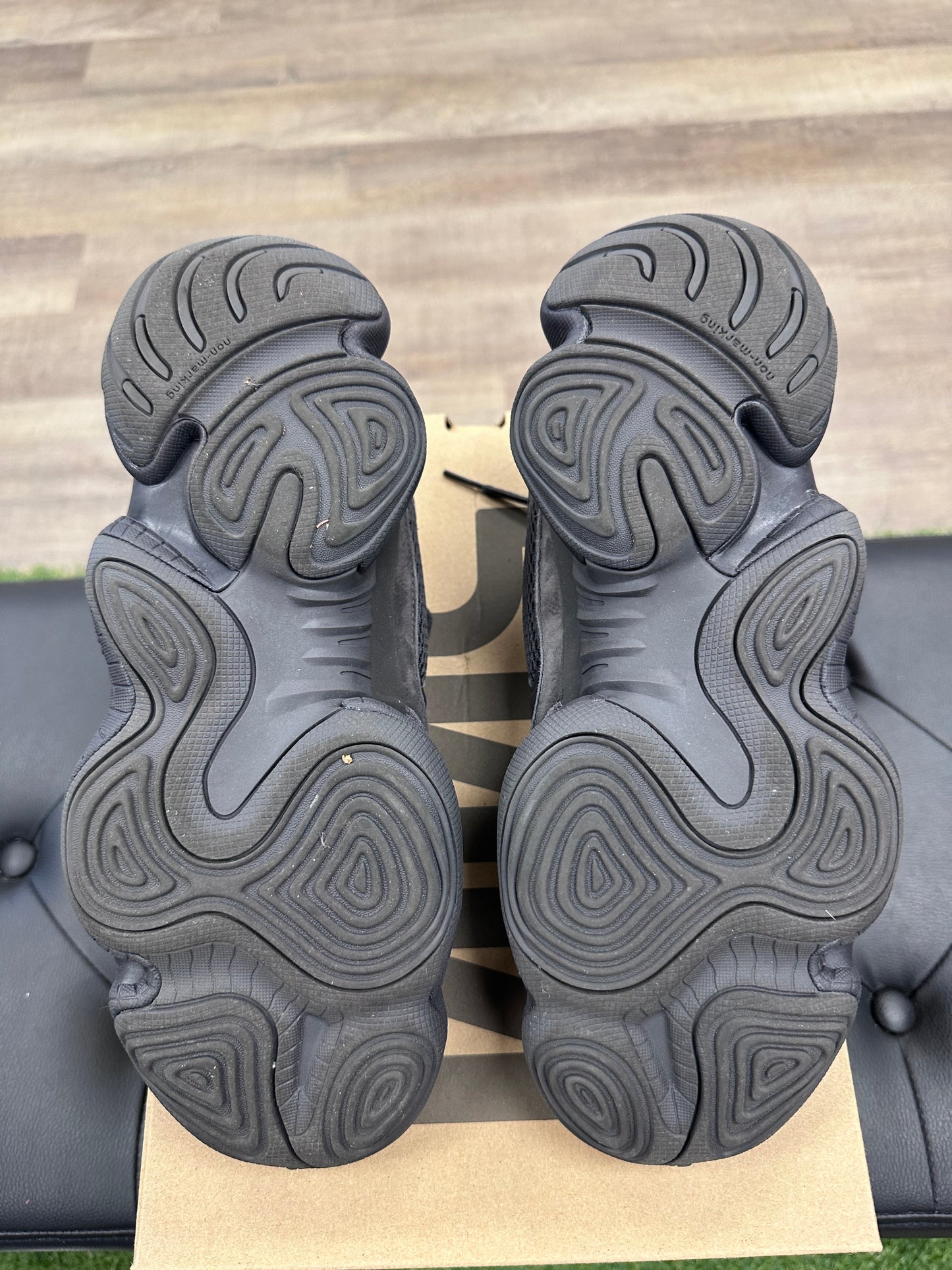 adidas Yeezy 500 Utility Black - Size 10 (U)