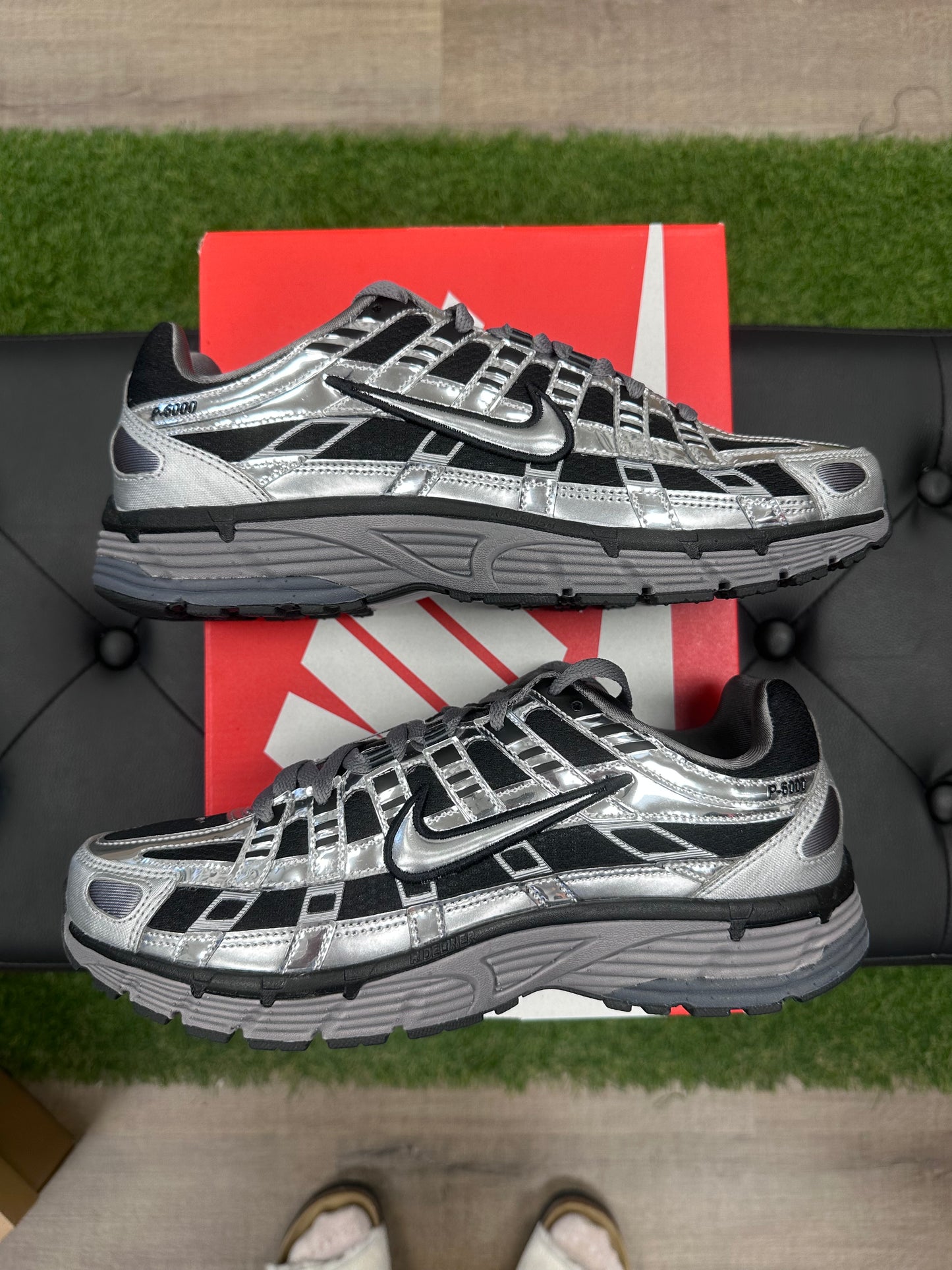 Nike P-6000 Metallic Silver Black - Size 9.5