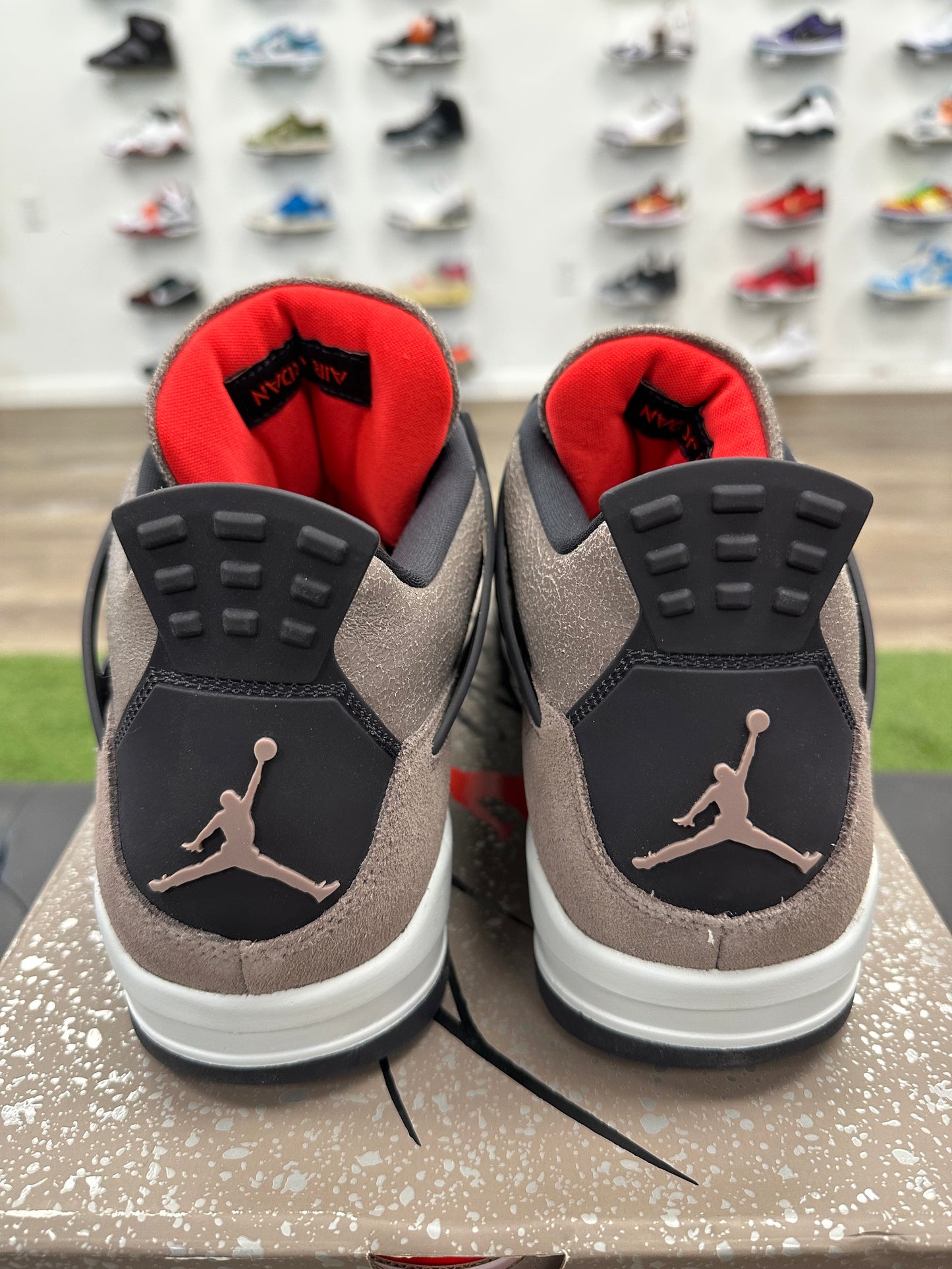 Jordan 4 Retro Taupe Haze - Size 12