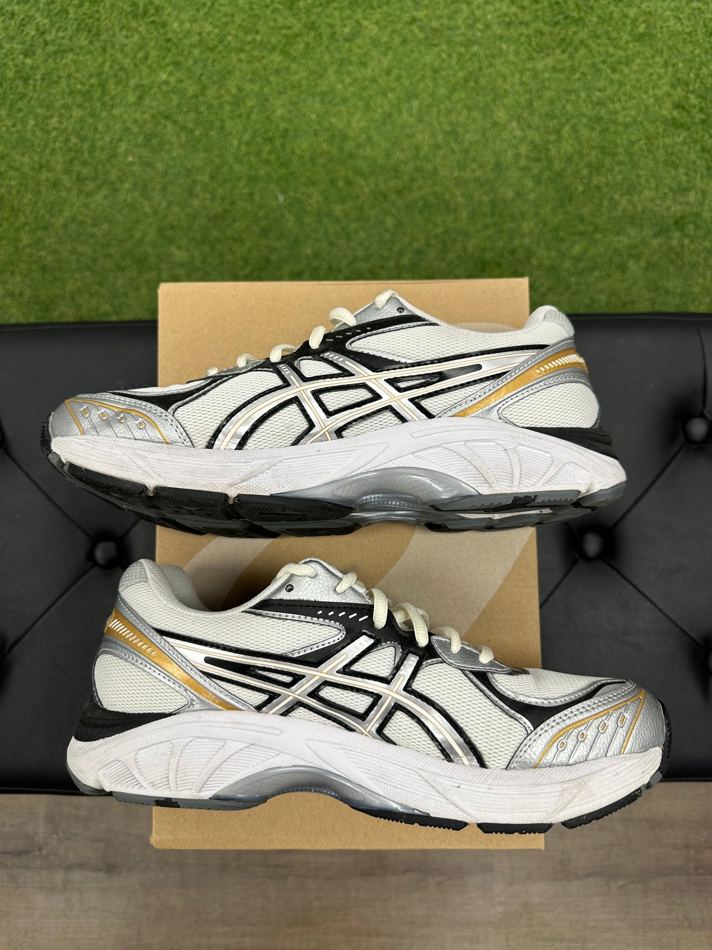ASICS GT-2160 Cream Pure Silver Gold - Size 8.5 (U)