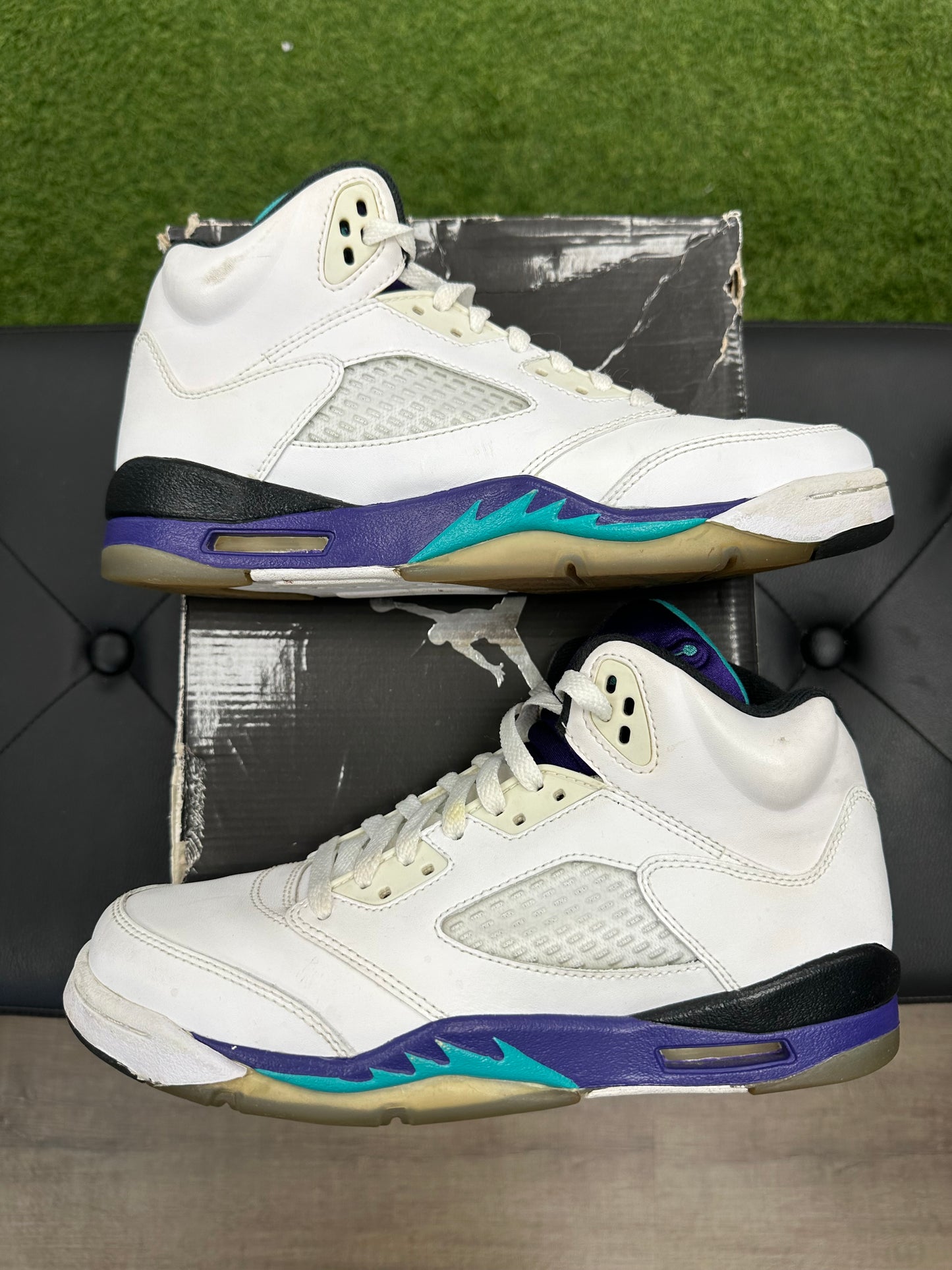 Jordan 5 Retro Grape (2013) (GS) - Size 7 (U)