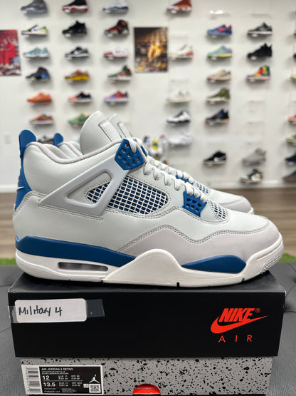Jordan 4 Retro Military Blue (2024) - Size 12 (U)