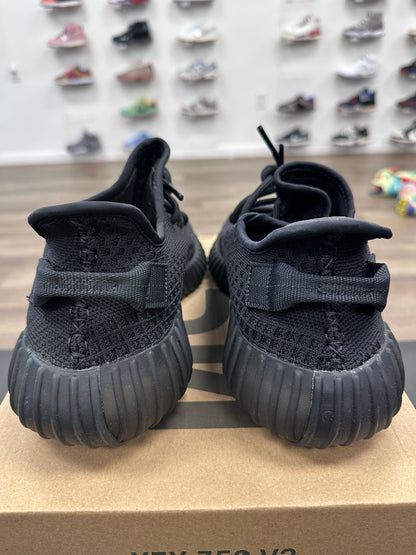 adidas Yeezy Boost 350 V2 Onyx - Size 10 (U)