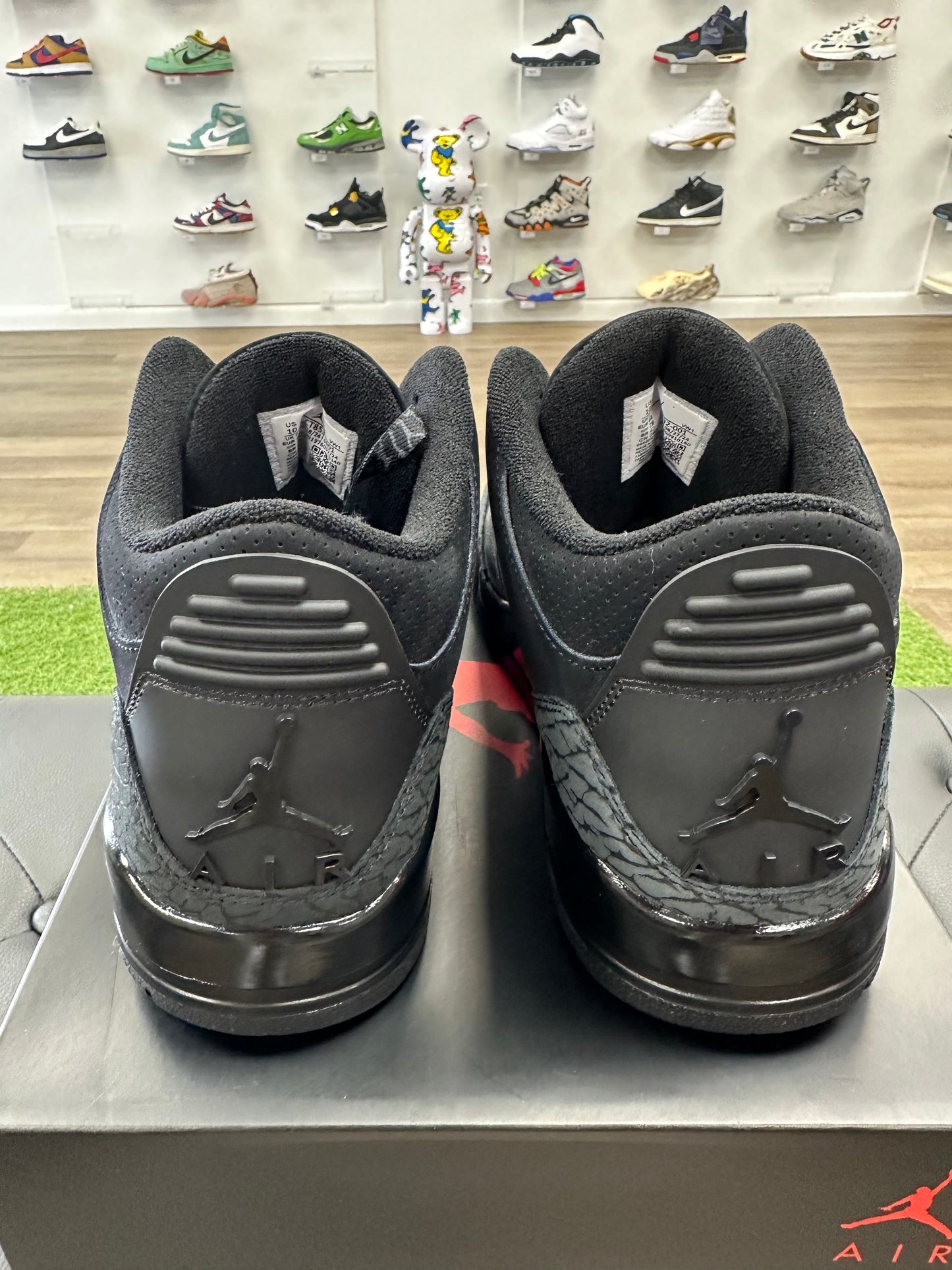 Jordan 3 Retro Black Cat (2025) - Size 10