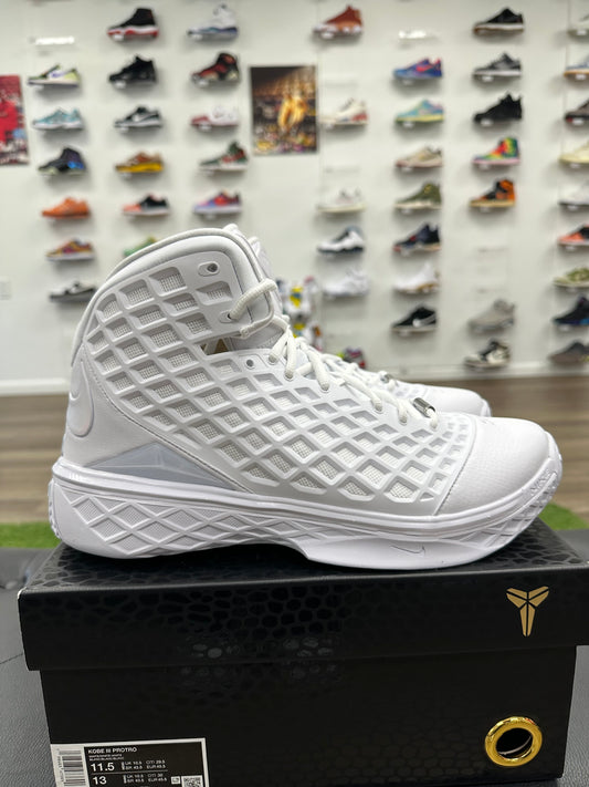 Nike Kobe 3 Protro Halo - Size 11.5