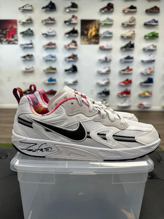 Nike JAM Train Futura Olympics - Size 10 (U)