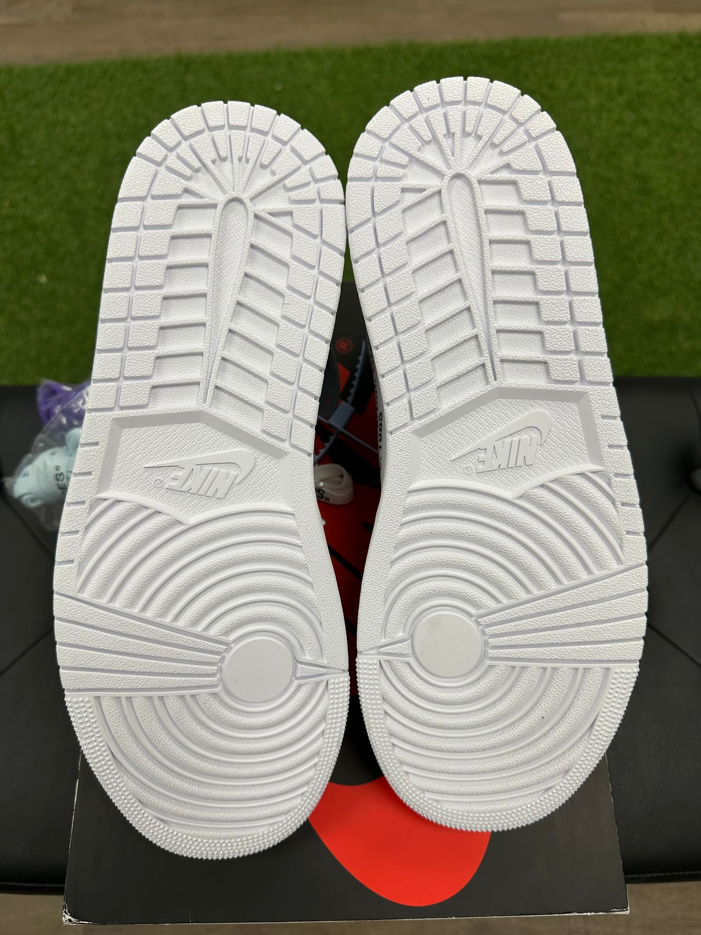 Jordan 1 Retro High Virgil Abloh Archive Alaska - Size 10.5